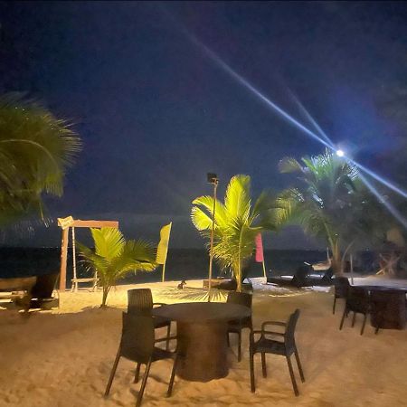 Anaya Beach Resort Санта Фе Екстериор снимка